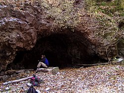A Gyula-barlang bejárata