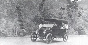 First generation of automobiles in Hong Kong HKCar1900s.jpg