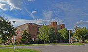 Thumbnail for File:Harding middle school.jpg