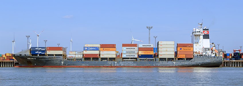 Container ship "Adelina D" Bremerhaven