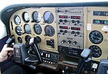 U206 instrument panel Instrument Panel of a Cessna in Tasmania, jjron, 9.4.2005.jpg