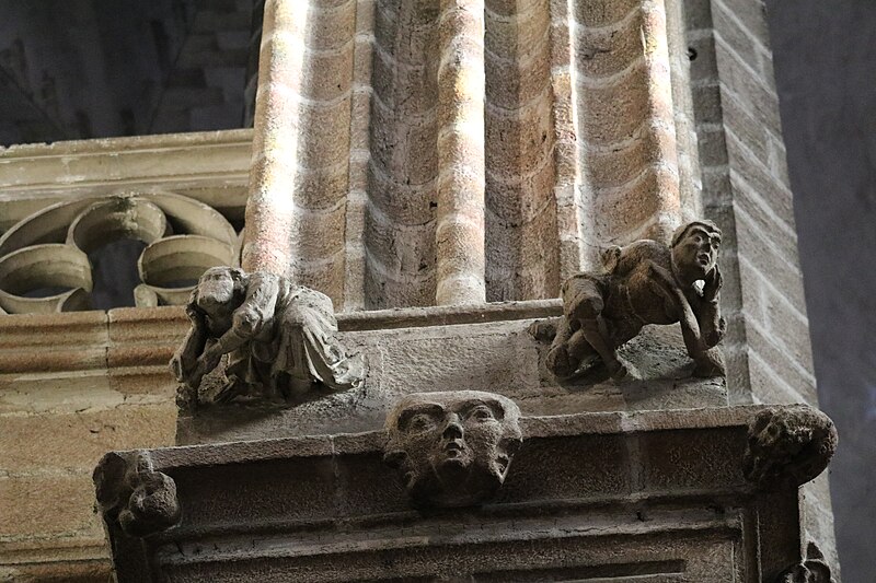 File:Intérieur de la cathédrale de Vannes (56) - 02.jpg