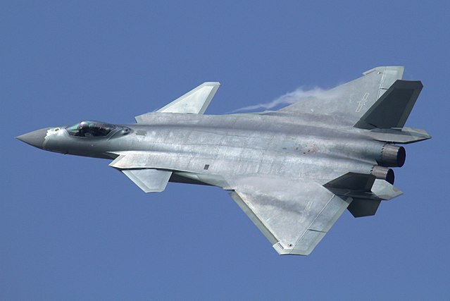  ¤ V2019 ¤ Topic Officiel - Page 7 640px-J-20_at_Airshow_China_2016