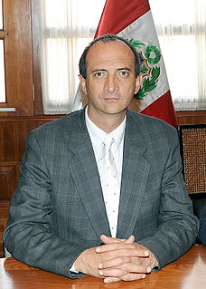 Juan Carlos Eguren Peruvian politician