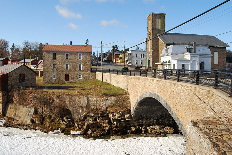 File:Keeseville stone bridge.jpg