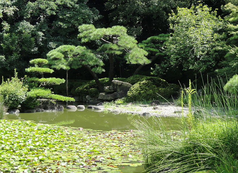 File:Keitakuen, Osaka - DSC05776.JPG