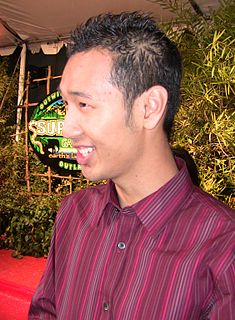 Ken Hoang American electronic sports player and Survivor contestant