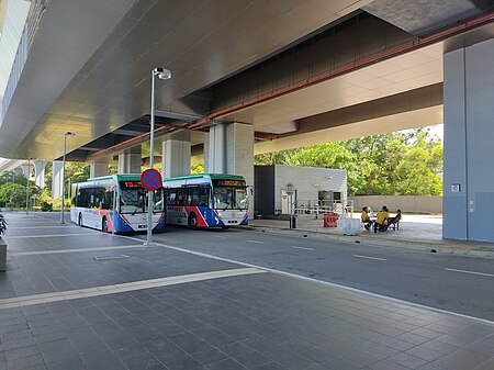 Fail:Kwasa_Sentral_MRT_Station_MRT_PY_shuttle_bus_(220116).jpg