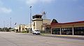 La florida airport scse rw 900 low.jpg