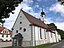 Die Schlosskapelle St. Leonhard gehört zum Schloss Rimpach. Erbaut wurde diese Kapelle unter Franz Carl Eusebius von Waldburg-Trauchburg ab 1754.