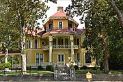 Lapham-Patterson House, Thomasville, Georgia, US This is an image of a place or building that is listed on the National Register of Historic Places in the United States of America. Its reference number is 70000868.