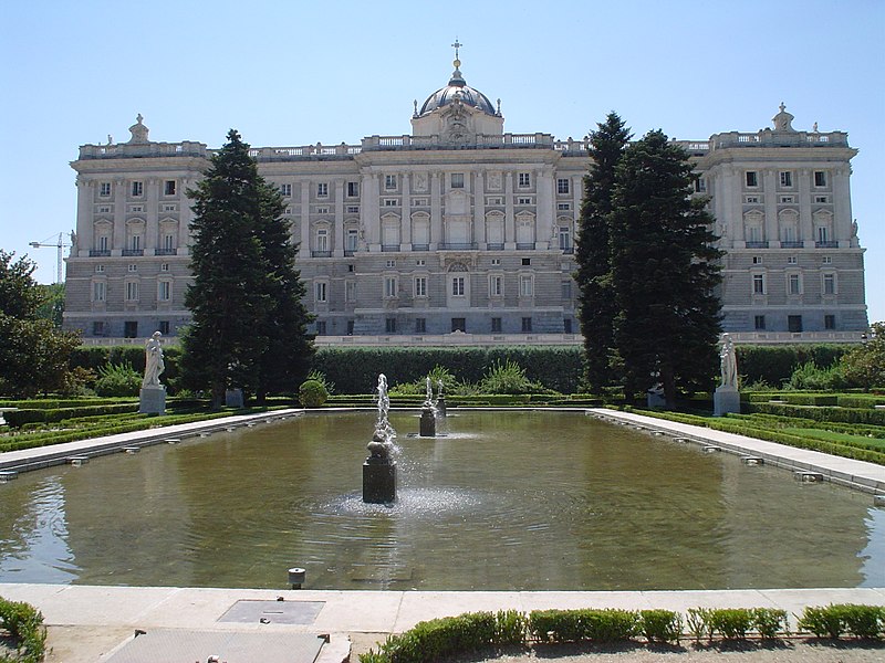 Archivo:Madrid Palacio Real.jpg