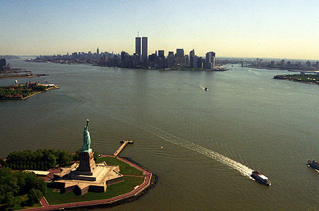 ไฟล์:Manhattan_from_helicopter.jpg