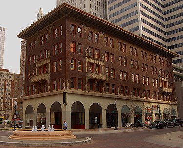 McFarlin Building, Tulsa, OK McFarlinBuildingTulsa.jpg