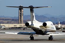 The BR725 powers the Gulfstream G650 N711SW (3321393781).jpg