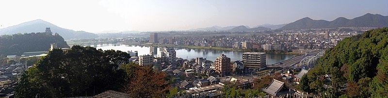 File:Narita Mountain Panorama - panoramio.jpg