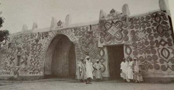 The gate before renovation in 1970