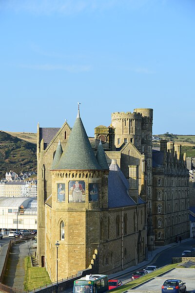 File:Old College Building, Aberystwyth University 2014-09-09 - 2.jpg