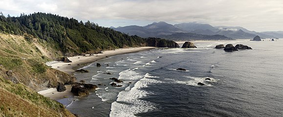 Southward view from Ecola State Park, Northern Oregon Coast
