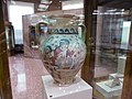 Painted vase, Merv, 5th C. AD (45282256905).jpg