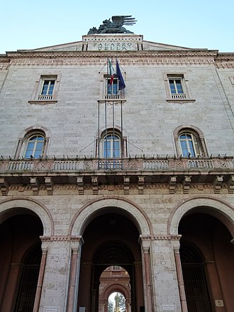 Palazzo della Provincia e Prefettura by Alessandro Arienti (1867-1873) Palazzo della Provincia di Perugia 3.JPG