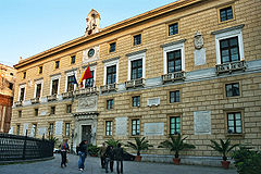 Palermo-Palazzo-Pretorio-bjs2007-01.jpg