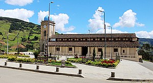 Iglesia de la parroquia San Andrés de Taday.