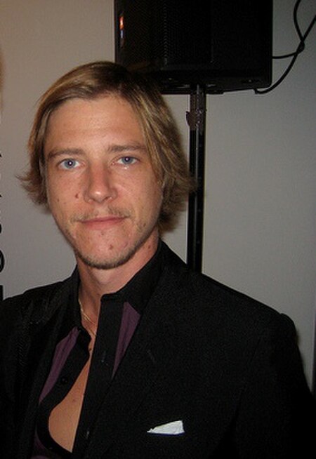 Paul Banks (2009).jpg