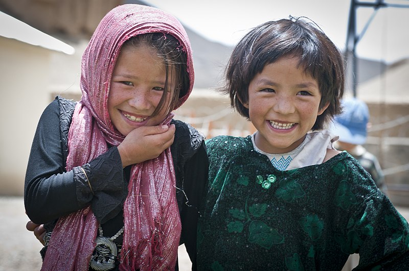 File:People of Bamyan-3.jpg