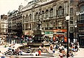 Piccadilly Circus 1986.jpg