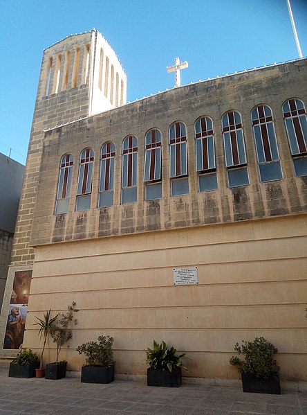 File:Plaque commemorating the establishment of the parish of St Joseph the Worker.jpg