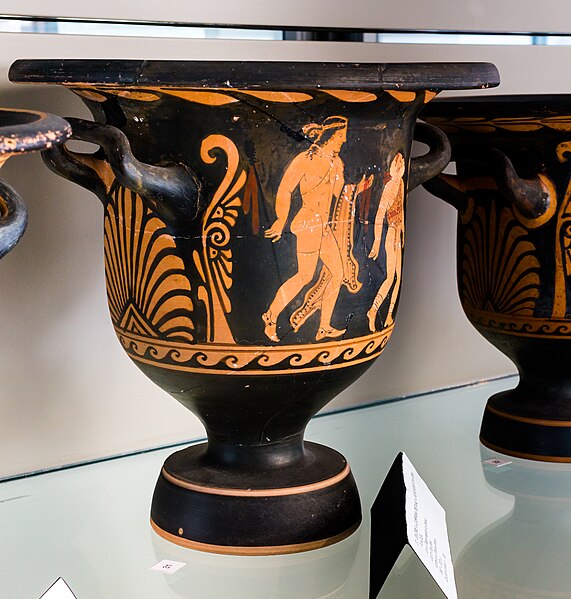 File:Python - RFVP 2-267 - Dionysos and Papposilen - two draped youths - Benevento MdS 613 S - 01.jpg