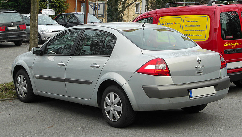 File:Renault Mégane Stufenheck (II) – Heckansicht, 20. Februar 2011, Wülfrath.jpg