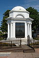Robert Burns Mausoleum, Dumfries.jpg
