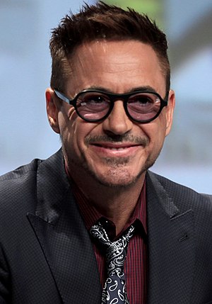 Robert Downey, Jr. SDCC 2014 (cropped).jpg