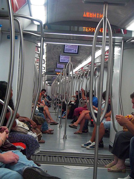 File:Rom Metro.JPG