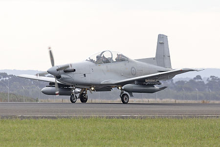 PC-9A/F pour le contrôle aérien avancé (FAC) du No. 4 SquadronNo. 4 Squadron RAAF australien (2015).