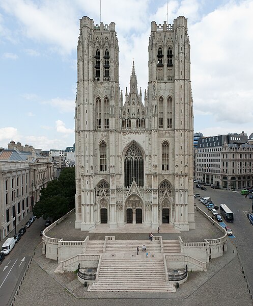 File:ST MICHEL ET GUDULLE.jpg