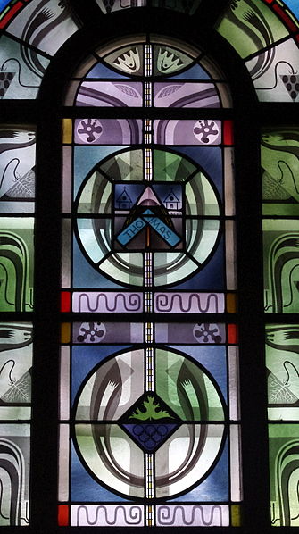 File:Saint Patrick Church (Cedar Rapids, Iowa) - stained glass, Saint Thomas.jpg