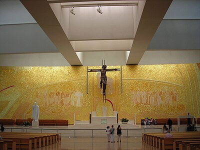 Basílica da Santíssima Trindade - Interior