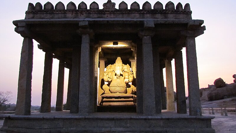 File:Sasvikal Ganesha Temple 03.JPG