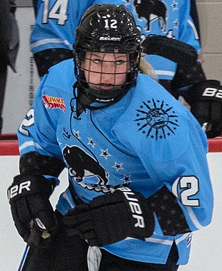 <span class="mw-page-title-main">Savannah Harmon</span> American ice hockey player