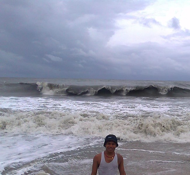 File:Sea shore wave.jpg