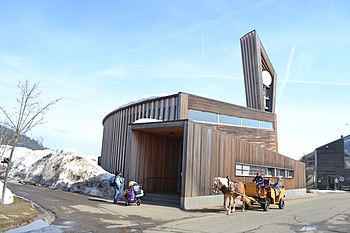 Compatsch, Franziskuskirche