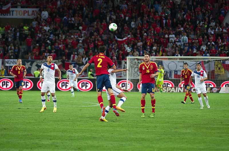 File:Spain - Chile - 10-09-2013 - Geneva - Arturo Vidal, Raul Albiol and Javi Garcia.jpg