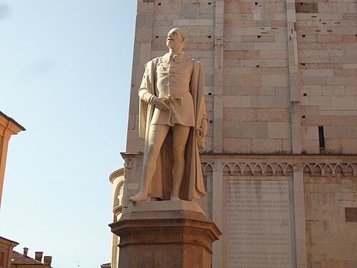 Statue of Alessandro Tassoni in Modena