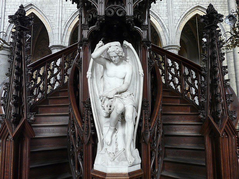 File:Statue of Lucifer, Cathédrale Saint-Paul, Liège.jpg