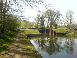 <span class="mw-page-title-main">Sulhamstead Lock</span>