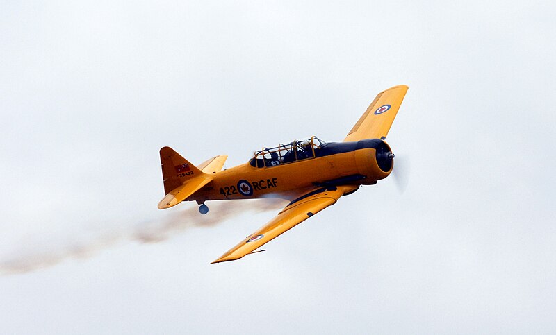 File:T-6 Texan 150.jpg