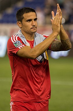 Cahill wi the New York Red Bulls in 2014